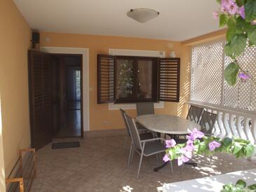 Lägenheter med parkering Vir - 16690