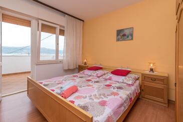 Apartments with parking space Slatine, Čiovo - 16731