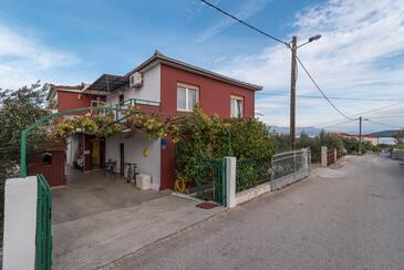 Apartmani s parkingom Slatine, Čiovo - 16731 Adriatic.hr