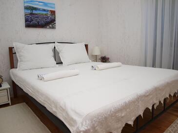 Ferienwohnungen am Meer Vir - Kozjak, Vir - 16734