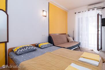 Apartments by the sea Jadranovo, Crikvenica - 16739