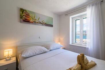 Ferienwohnungen am Meer Arbanija, Ciovo - 16762