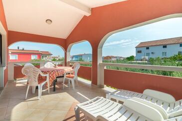 Ferienwohnungen mit Parkplatz Vir - 16768