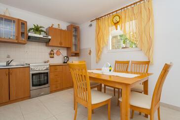 Ferienwohnungen und Zimmer am Meer Vela Luka (Korcula) - 16770