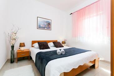 Apartmani i sobe uz mere Vela Luka, Korcula - 16770