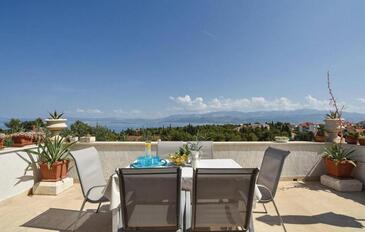 Three bedroom apartment Supetar, Brač (A-16774-d(