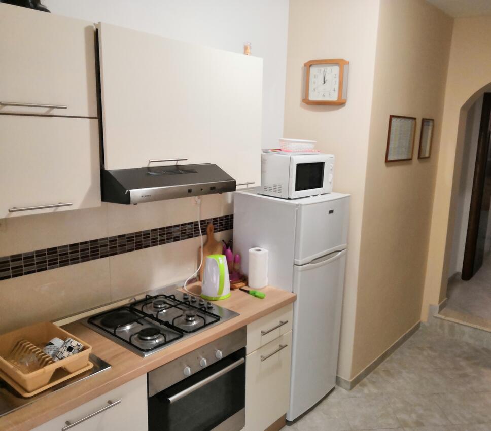 A-16787-d - Private accommodation - Apartments by the sea Drvenik Mali, Drvenik