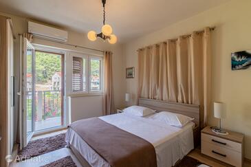 Apartments by the sea Povlja, Brač - 16792