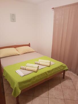 Apartmani uz more Sevid, Trogir - 16802