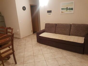 Apartmani uz more Sevid, Trogir - 16802