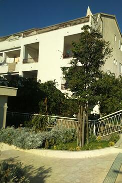 Apartment with terrace Tučepi, Central Dalmatia