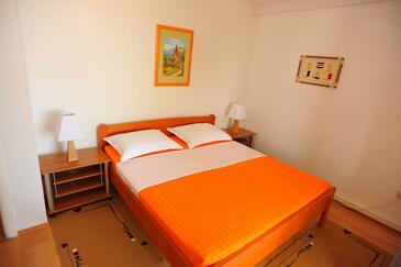 Apartmani uz more s bazenom Sutivan, Brač - 16846