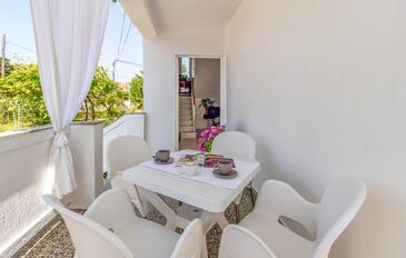 Family-friendly apartments with swimming pool Kampor, Rab - 16865