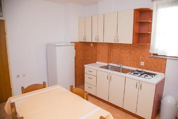 Appartamenti accanto al mare per famiglie Novaglia - Novalja, Pago - Pag - 16866