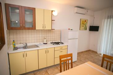 Appartamenti accanto al mare per famiglie Novaglia - Novalja, Pago - Pag - 16866