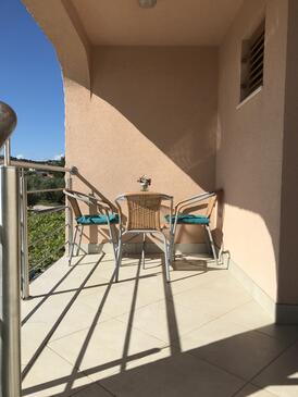 Appartamenti con parcheggio Jezera, Morter - Murter - 16874