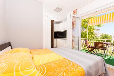 Apartamenty z basenem dla rodzin z dziećmi Okrug Gornji, Ciovo - 16893