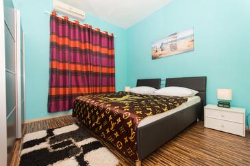 Rodinné apartmány s bazénem Okrug Gornji, Čiovo - 16893