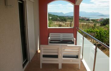 Apartmány s parkoviskom Trogir - 16898