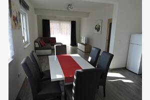Dvosobni apartma Trogir (A-16898-a(