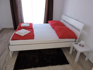 Apartmaji s parkingom Trogir - 16898 Adriatic.hr