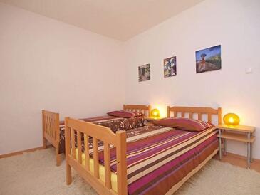 Lejligheder ved havet Bilice, Krka - 16904