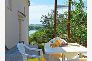 1-Zimmer-Ferienwohnung Bilice, Krka (A-16904-b(