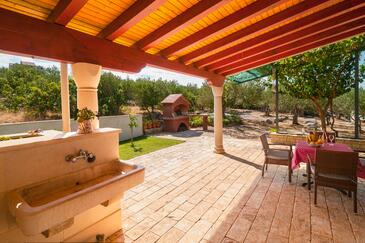 Appartamenti con parcheggio San Pietro di Brazza - Supetar, Brazza - Brač - 16923