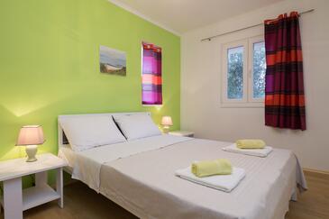 Apartmaji ob morju Vinišće, Trogir - 16928