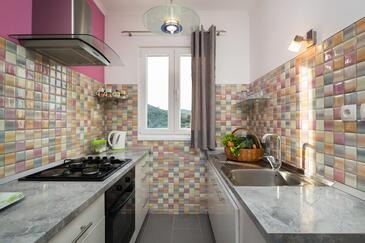 Apartmani uz more Vinišće, Trogir - 16928