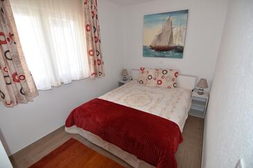 Apartments with parking space Okrug Gornji, Čiovo - 16935