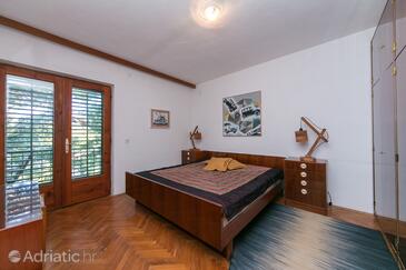 Ferienwohnungen am Meer Brela, Makarska - 16950