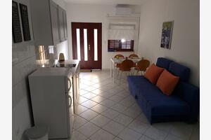 Enosobni apartma Njivice, Krk (A-17010-d(