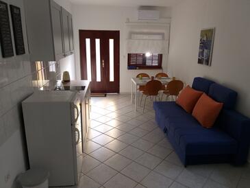 Jednoizbový apartmán Njivice, Krk (A-17010-d(