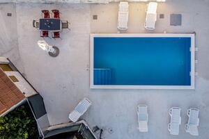 Hiša za družino z bazenom Vinišće, Trogir - 17012