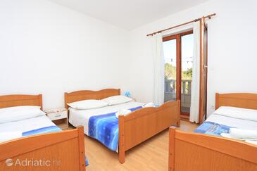 Ferienwohnungen am Meer Bucht Ostricka luka, Rogoznica - 17086