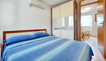 Ferienwohnungen am Meer Sumartin, Brac - 17090