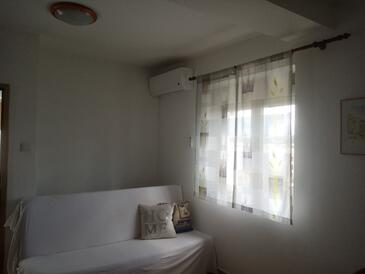 Stue Lopar, Stue i overnattingstype apartment, klimaanlegg tilgjengelig jeg WiFi.