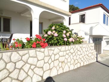Apartamenty z parkingiem Lopar, Rab - 17103