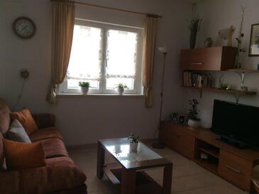 Apartmanok parkolóhellyel Marina, Trogir - 17109