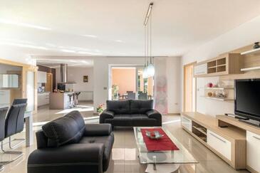 Luxusvilla mit Pool Pjescana Uvala, Pula - 17131