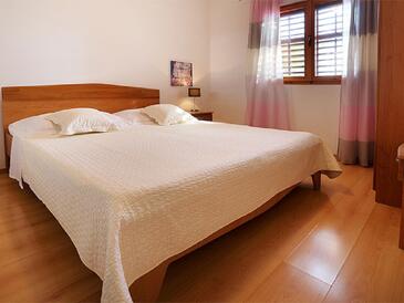 Апартаменты у моря Света Недиля - Sveta Nedilja, Хвар - Hvar - 17139