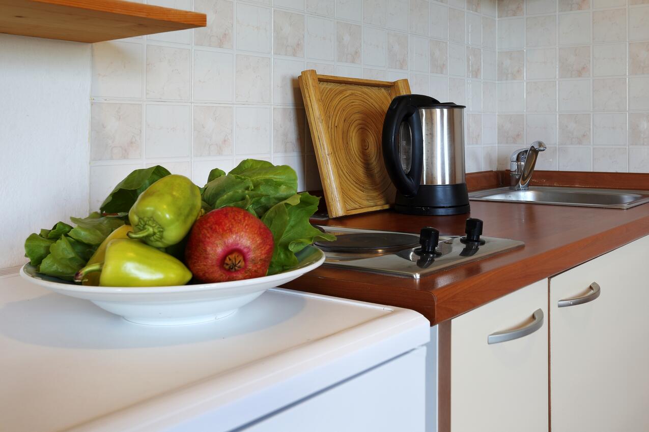 Apartments by the sea Sveta Nedilja, Hvar - 17139