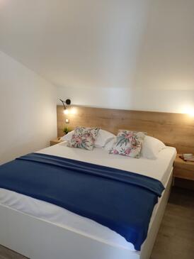 Apartmani uz more Sveta Nedilja, Hvar - 17139