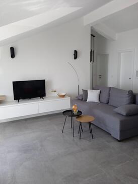 Apartmani uz more Sveta Nedilja, Hvar - 17139