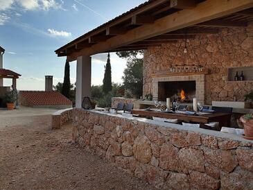 Apartments by the sea Sveta Nedilja, Hvar - 17139