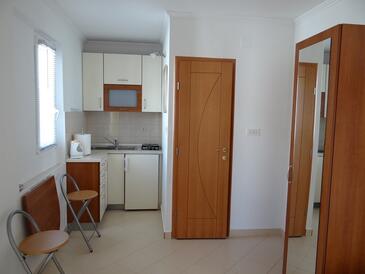 Ebédlő Pag, Ebédlő szállásegység típusa studio-apartment, WiFi .