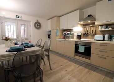 Nyaralóház a tenger mellett Stari Grad, Hvar - 17189