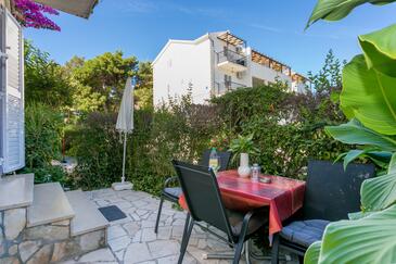 Jednopokojový apartmán Supetar, Brač (A-17227-a)