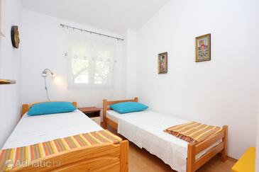 Apartments by the sea Okrug Donji, Čiovo - 17232